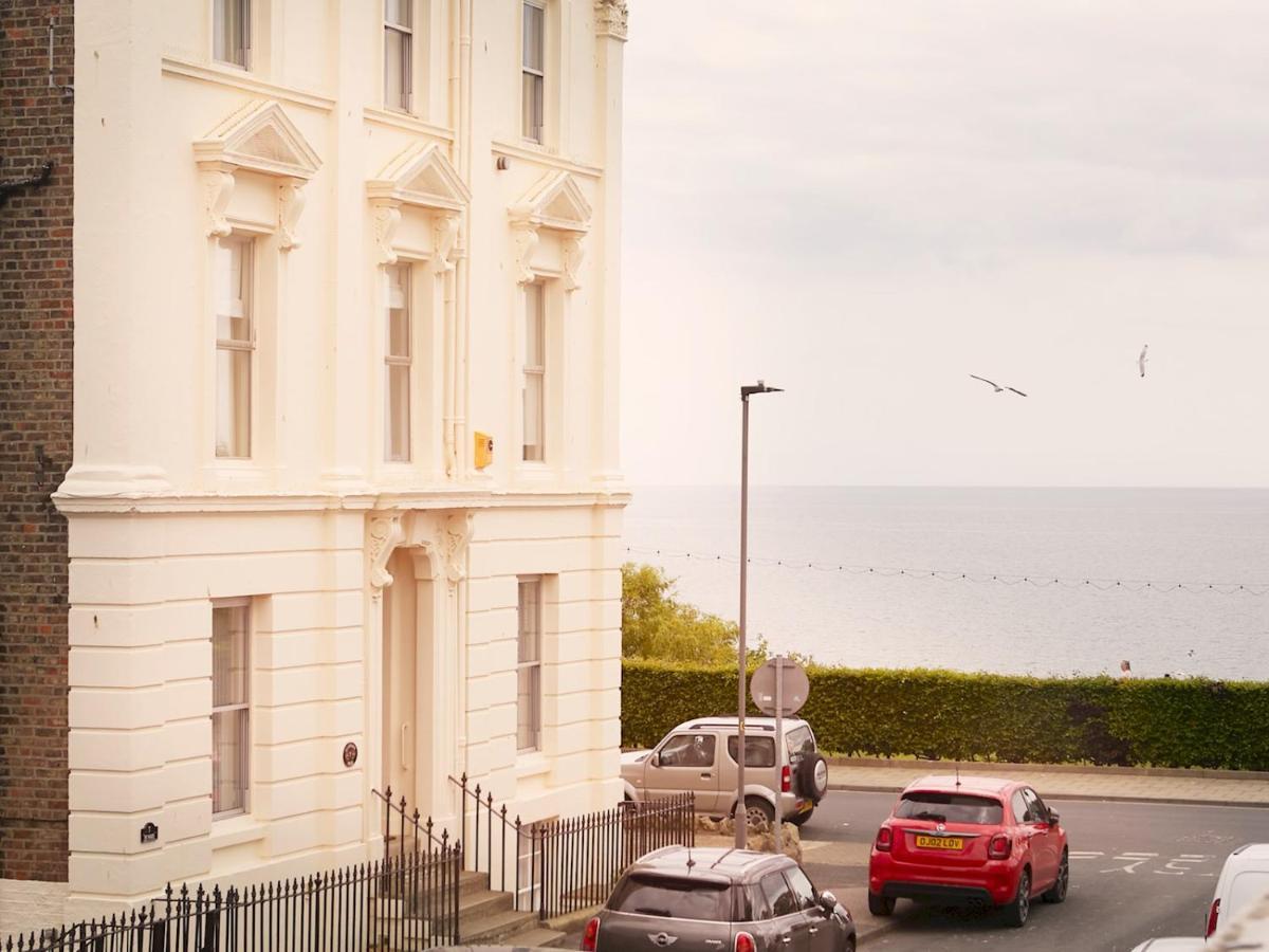 Pass The Keys Amazing 2 Bedroom Home In The Seaside Town Filey Dış mekan fotoğraf